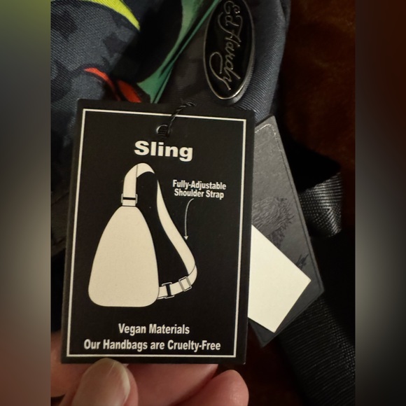 NWT Ed Hardy Black and Red Sling Bag/Bum Bag with Skull Design - Picture 8 of 14